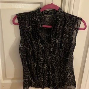 Animal print sleeveless top